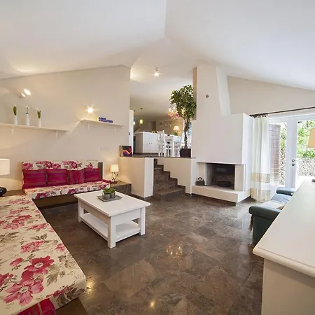 Villa Skalinada, 8 Persons, Private Pool, *