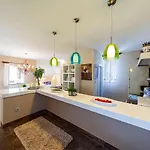 Skalinada, 8 Persons, Private Pool, Baška Voda