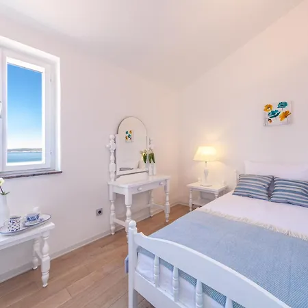 Skalinada - Pool, Sea View & Private Path To I באסקה וודה