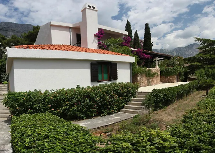 Skalinada, 8 Persons, Private Pool, ヴィラ Baška Voda